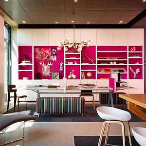 Hotel Moxy Munich Airport, Schwaig bei Nürnberg
